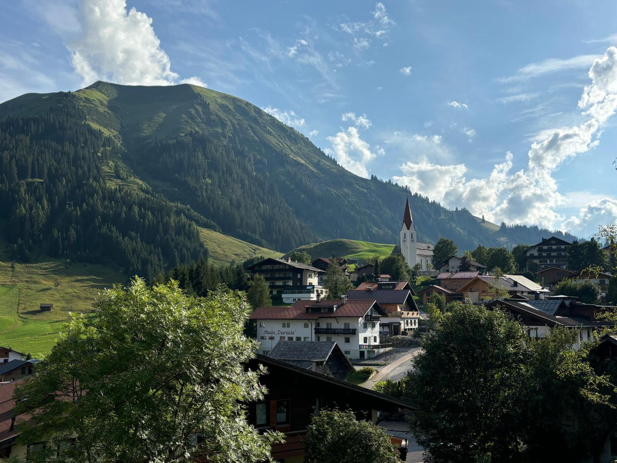 Berwang Chalets - Enzian Eksteriør billede