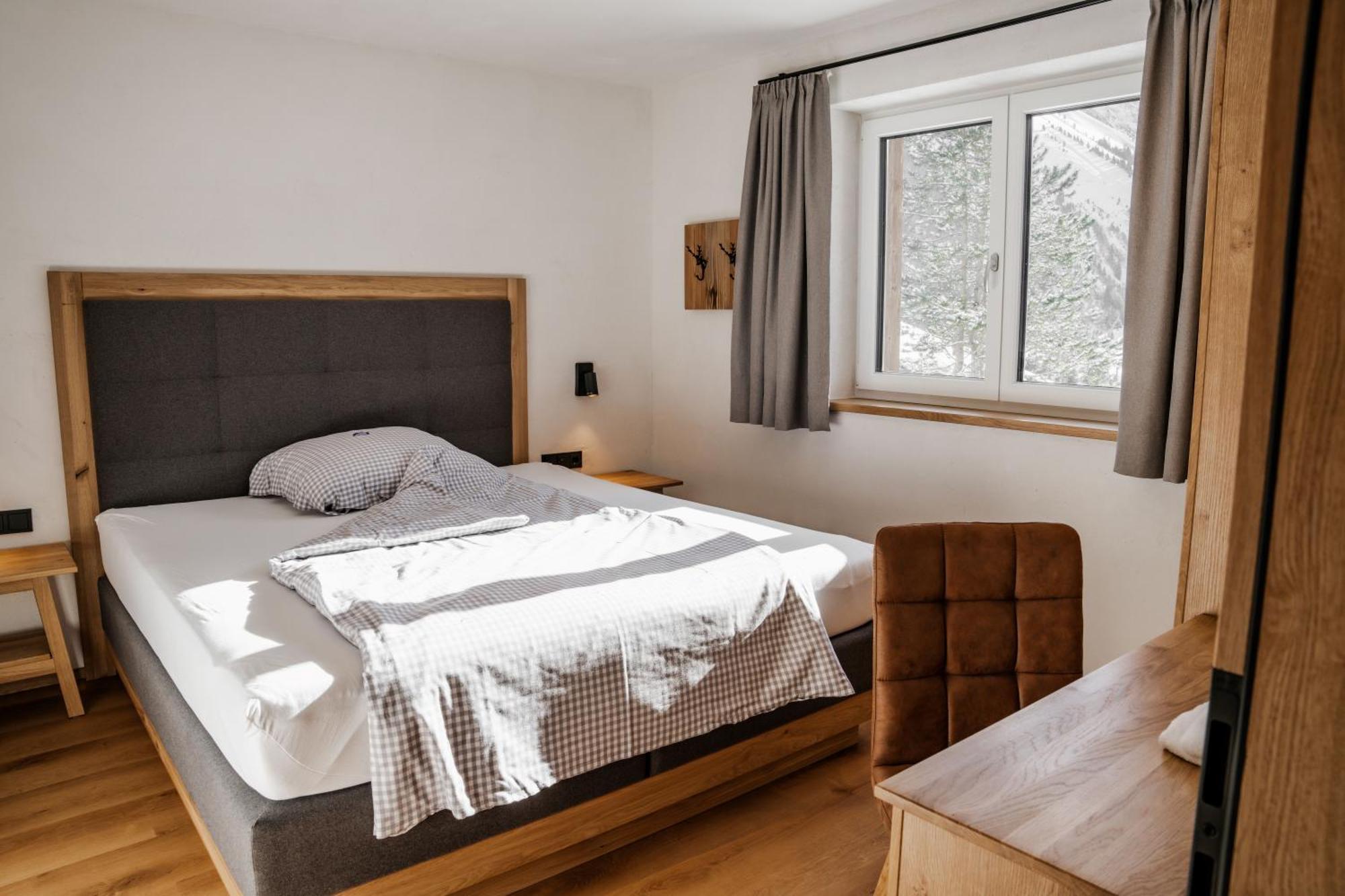 Berwang Chalets - Enzian Eksteriør billede